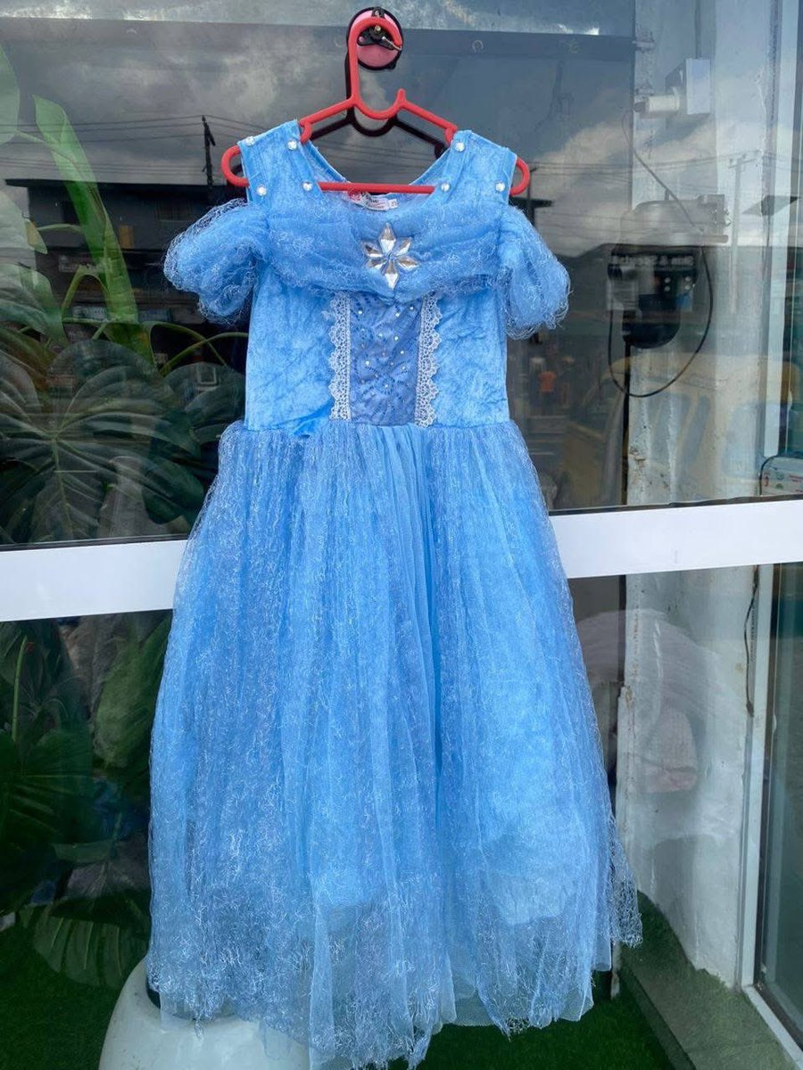 Omobolanle Ayinke (Bollybeewears😍 tweet media