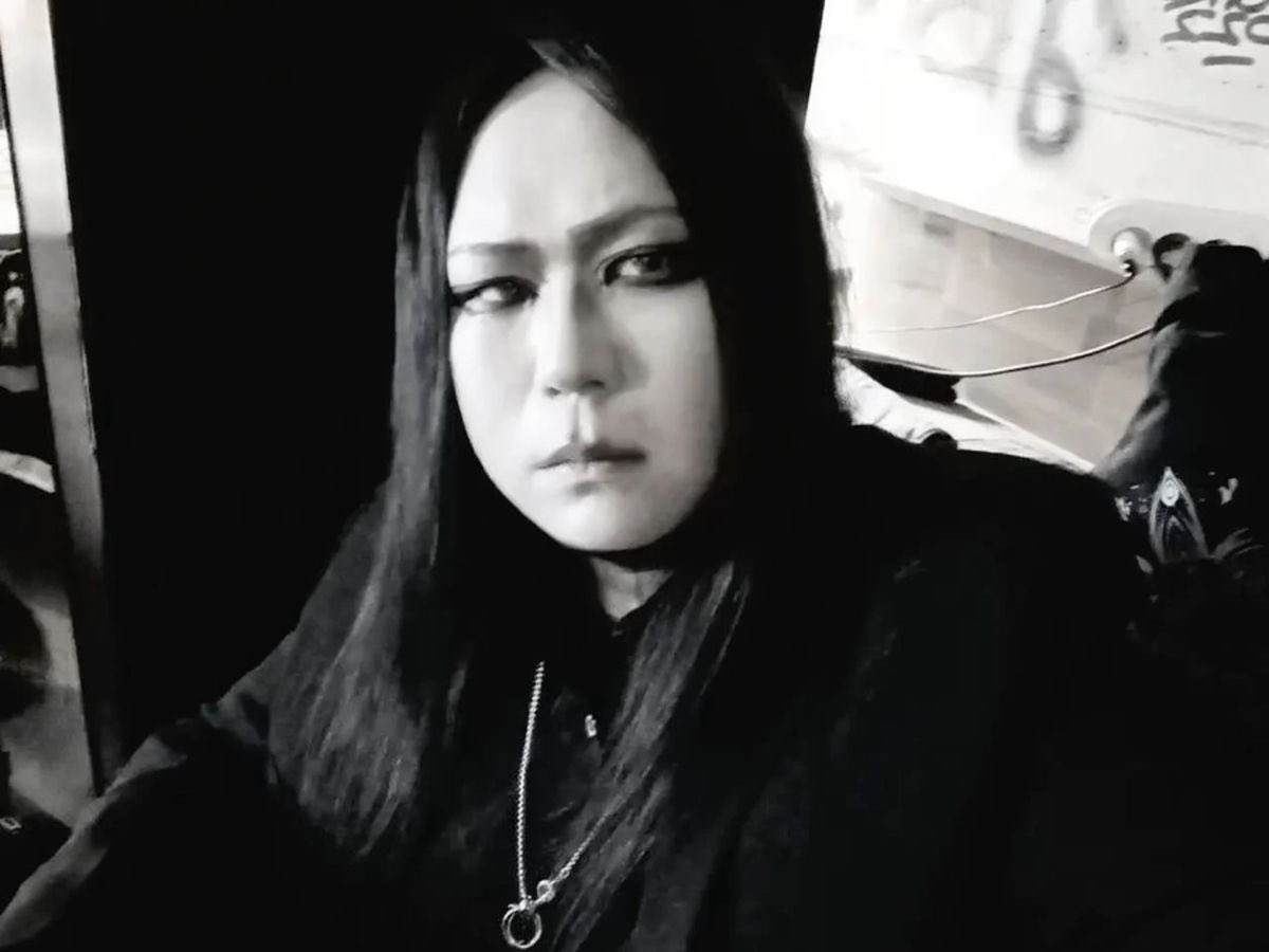 ( ´ㅅ`)；　ame tweet media