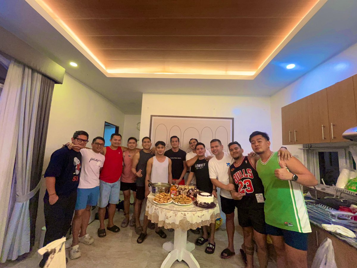 Tres Yu 𝕩 tweet media