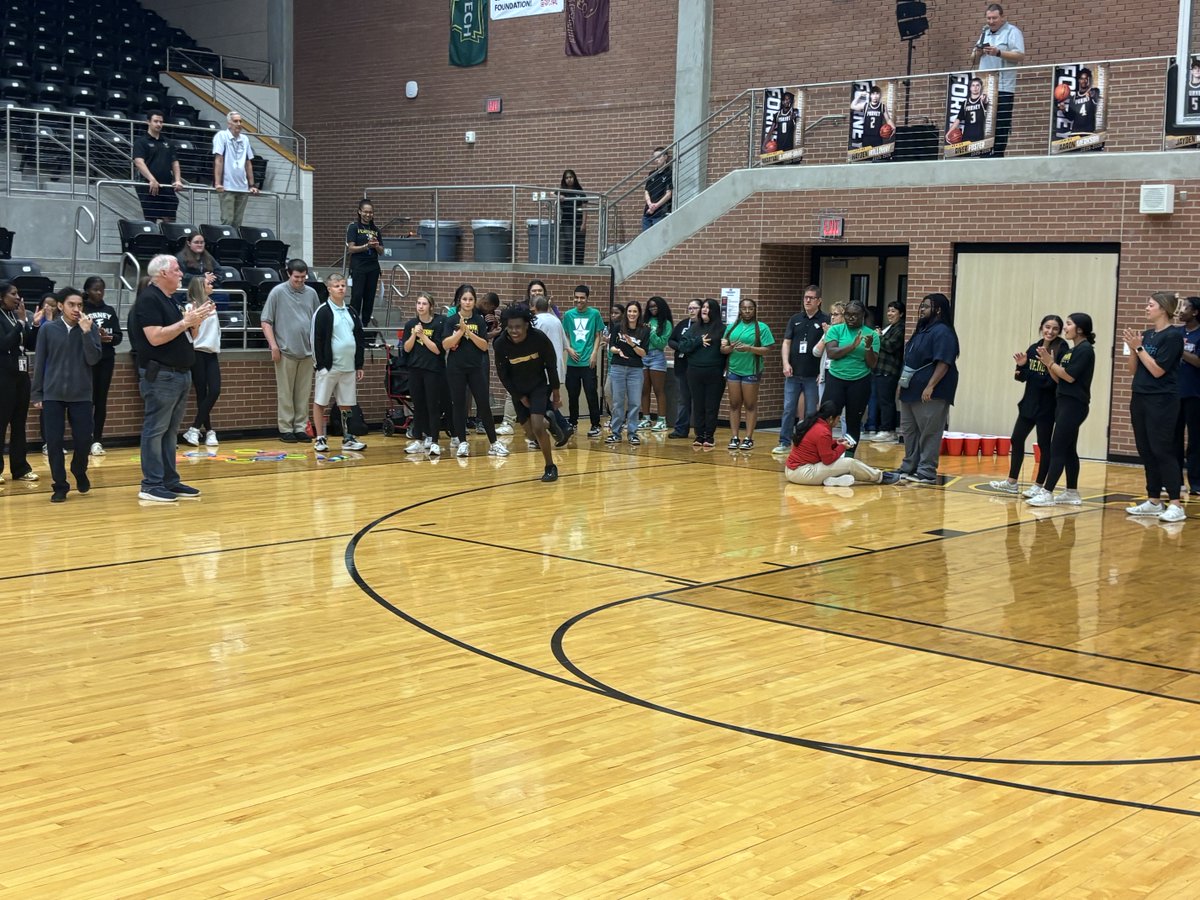 Forney_Rabbits's tweet photo. It’s a GREAT day at Special Olympics at Forney High School! 💛🖤
Our olympians are showing what true determination, courage, and JOY look like. Proud to be a Jackrabbit! 🐰
#AlwaysKeepItRabbit #JackrabbitPride https://t.co/EtNQnEptGG