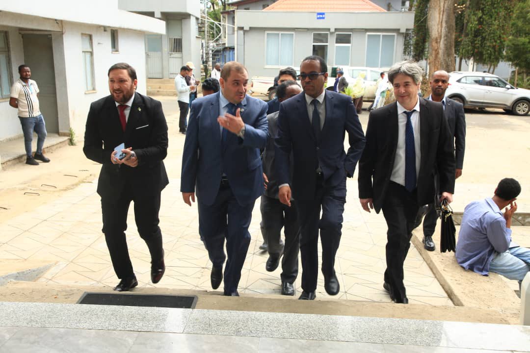 Algeria in Addis-Ababa/PM to African Union & UNECA tweet media