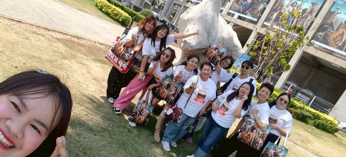 Siriporn Kumkhai tweet media