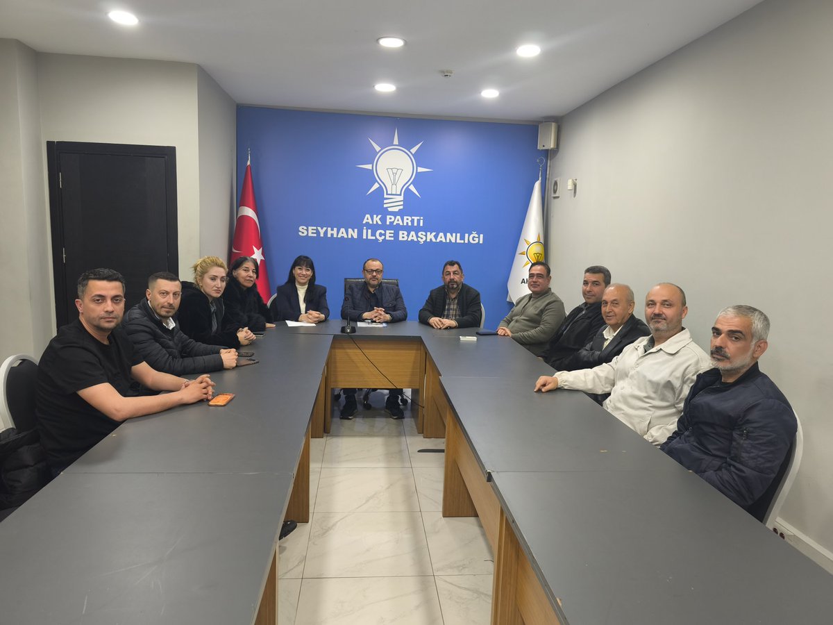 İlçe başkanımız <a href="/ibrahimgokcedg/">ibrahim GÖKÇEDAĞ</a> ve Teşkilat baskanimiz İlhan şimşek'in katılımlarıyla 9.Bolge mahalle başkanları istişare toplantimizi gerceklestirdik.Toplantimiz hayırlara vesile olsun. 
<a href="/omerrcelik/">Ömer Çelik</a> <a href="/Tamer_Dagli/">Tamer Dağlı 🇹🇷</a> <a href="/m_akgedik/">Mustafa Akgedik</a> <a href="/ibrahimgokcedg/">ibrahim GÖKÇEDAĞ</a> <a href="/KamilTekdal/">Kamil Tekdal</a> <a href="/mmhakancanpolat/">hakancanpolat </a>