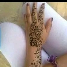 احلام من صنعا۽ ساحقه عمري 25 tweet media