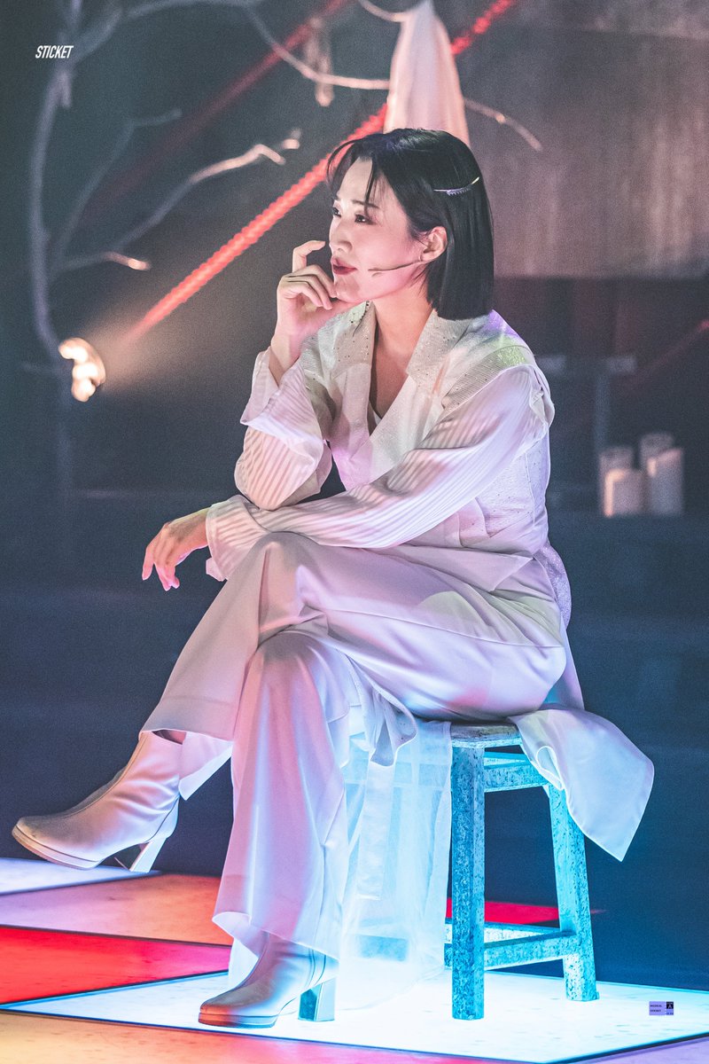 𝑺𝑻𝑰𝑪𝑲𝑬𝑻 tweet media