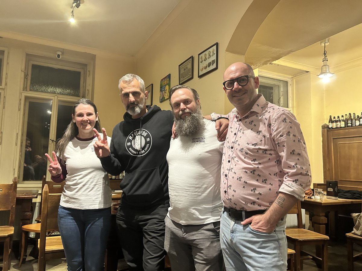 Alex Karo tweet media