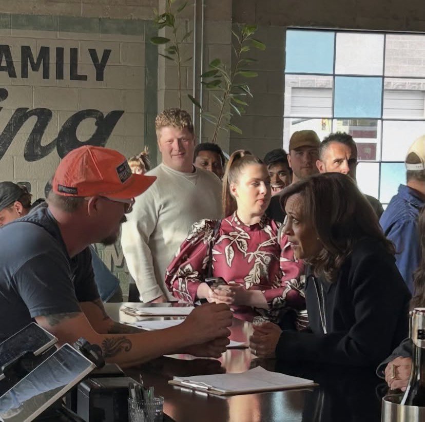 best of kamala harris tweet media