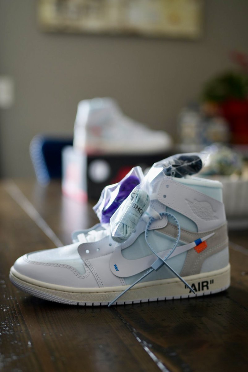 “AIR”