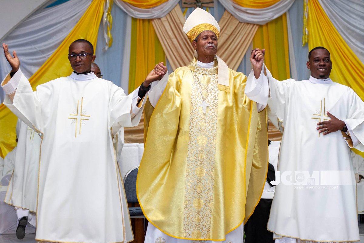 JCOM Haïti tweet media