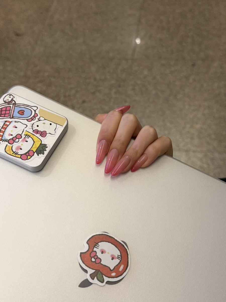 板烧鸡腿堡 tweet media