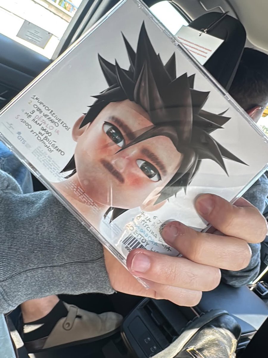 maría ✩ tweet media