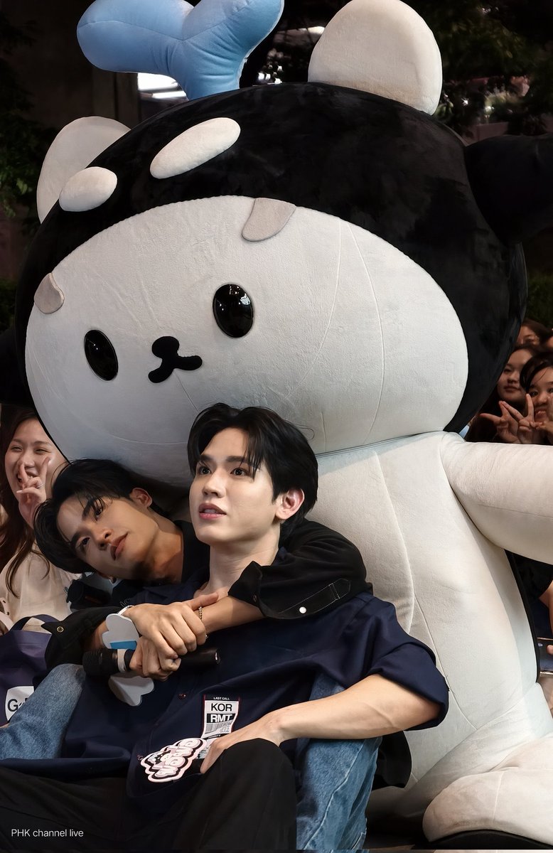 PHK Channel live tweet media