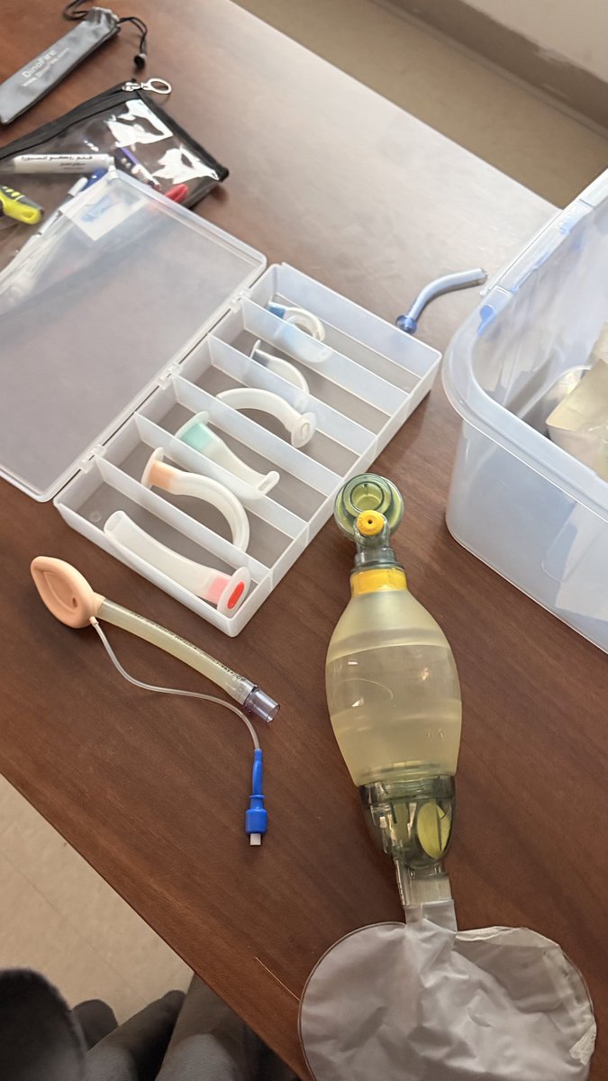 مِيم tweet media