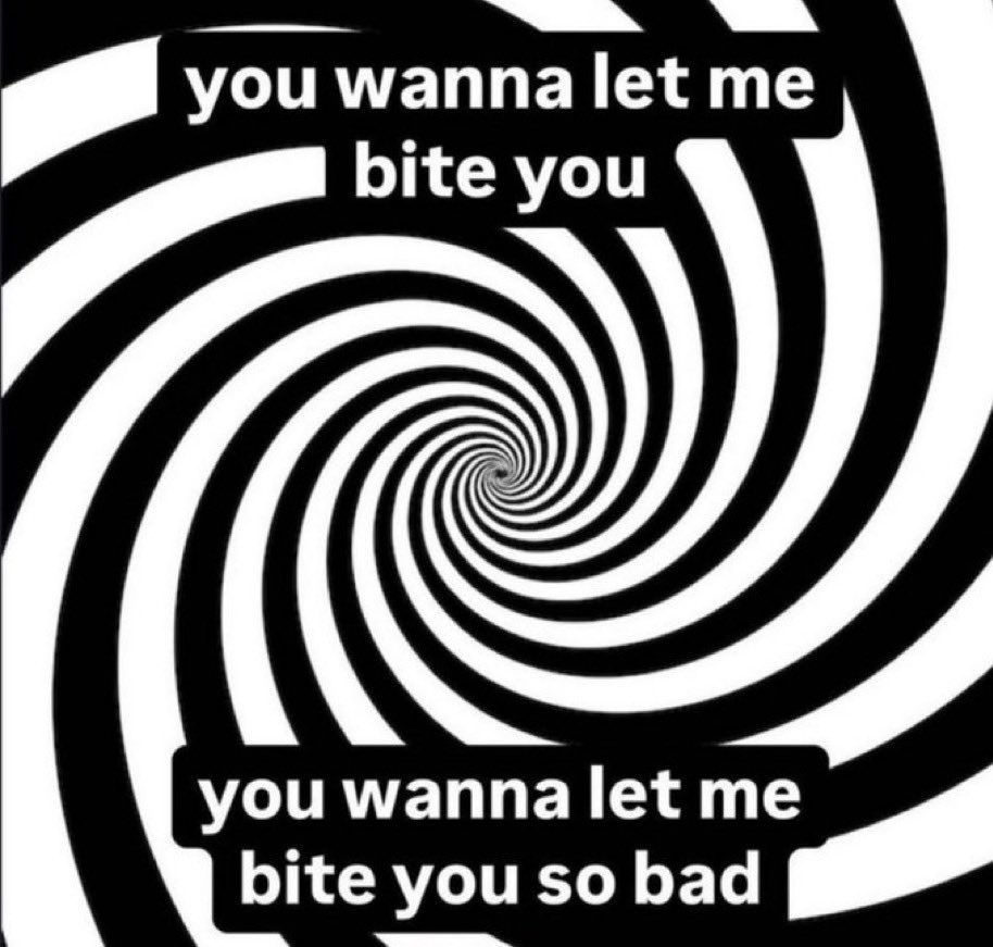 Living Dead Girl. tweet media