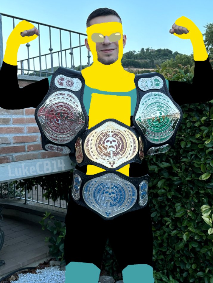 LukeCB14 tweet media