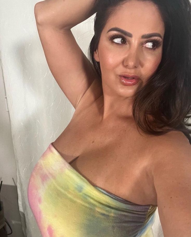 Ava Addams Fanpage tweet media