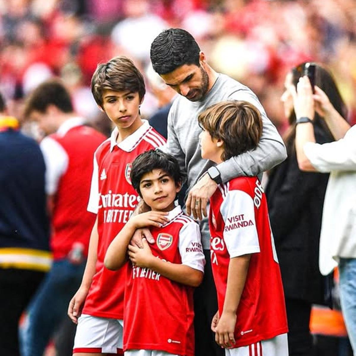 The Touchline | 𝐓 tweet media