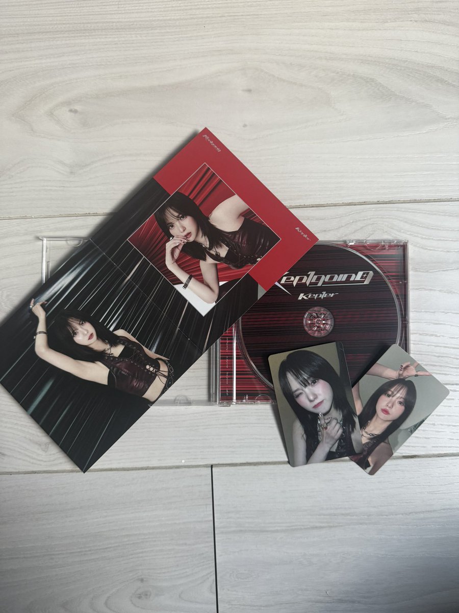 𝐑𝐨𝐬𝐞//Kep1er - Crack Code☆ tweet media