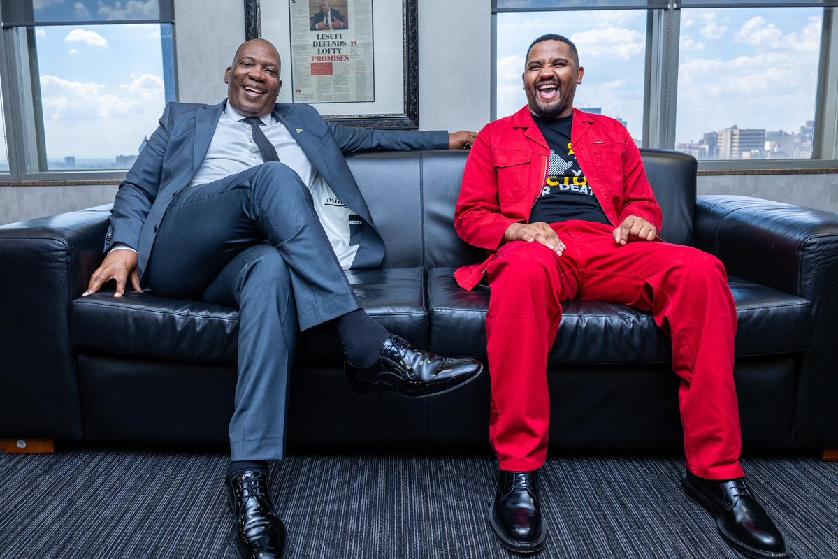 LADY M³💜 tweet media