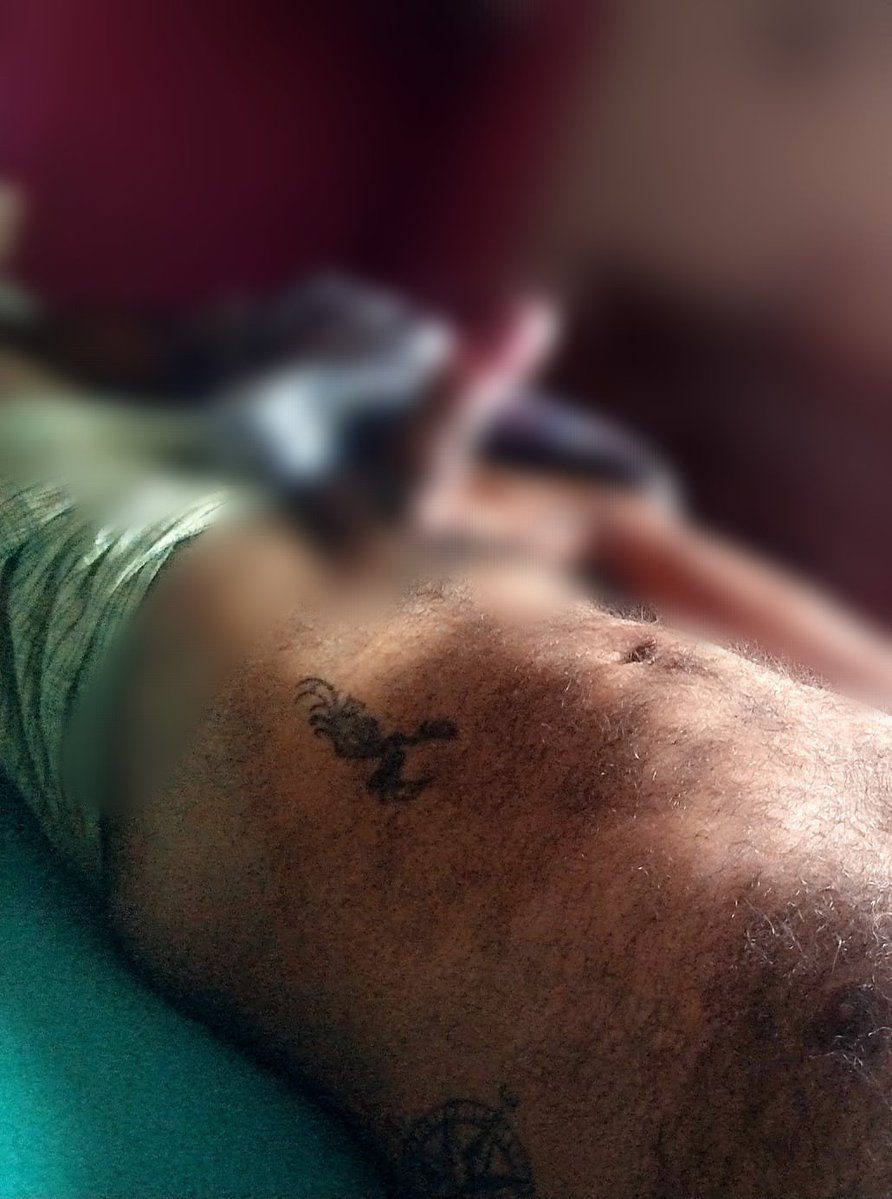 Rod latín hairy tweet media