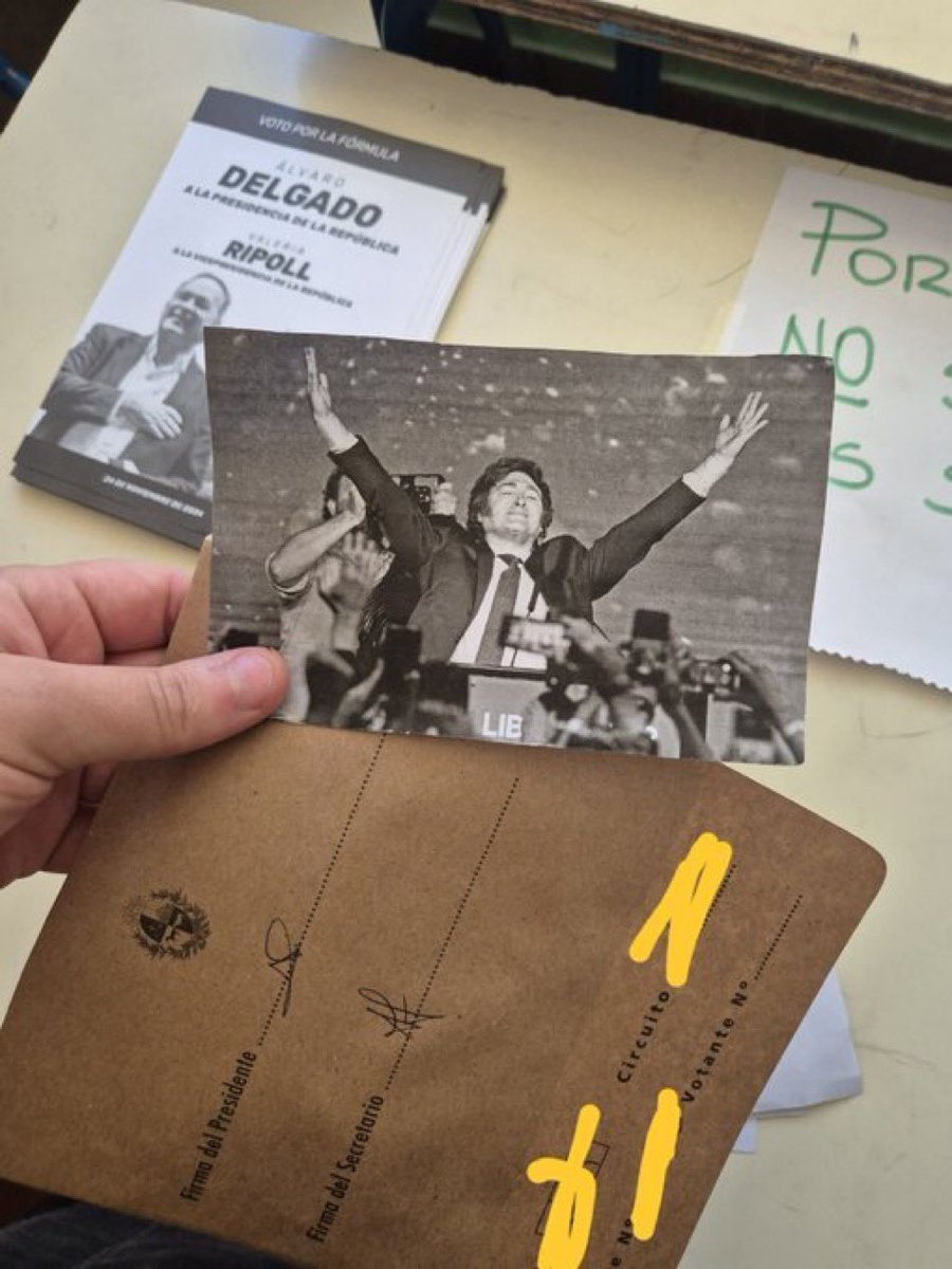 URUGUAYO 🇺🇾 tweet media