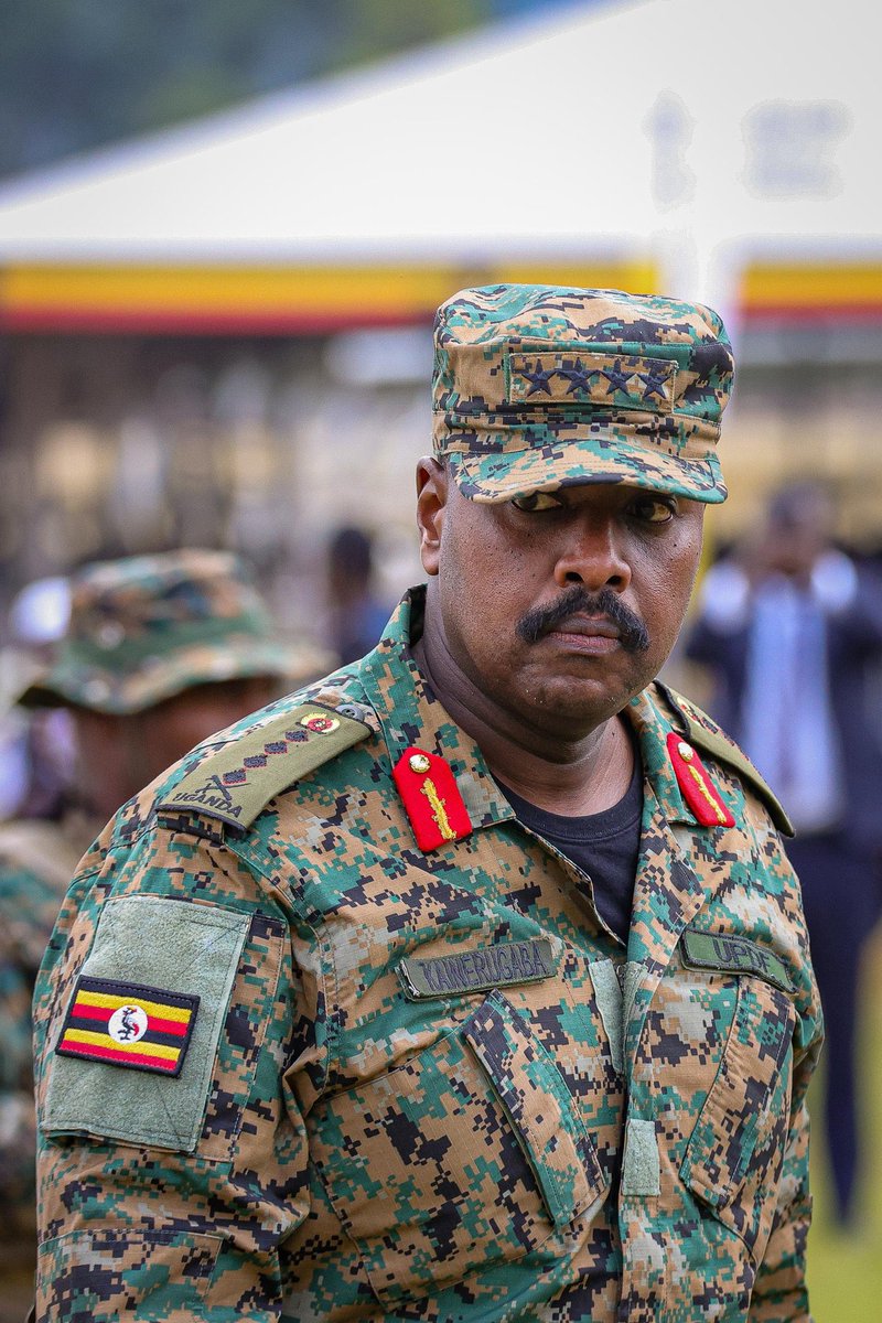 Omwiru wa Muhoozi tweet media