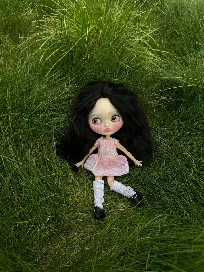 Swi_shyyy's tweet image. Soft, sweet, and a little bit iconic 💗✨
Olivia Rodrigo serving doll-like perfection in pink giving cute, classy, and effortlessly stunning all at once 🎀
This look feels like a dreamy mix of innocence and pop star elegance… we’re OBSESSED 😍

#OliviaRodrigo #IconicLook