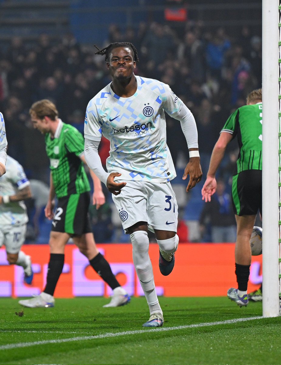 إِنْتِرِيِسْتَا ⭐️⭐️ tweet media