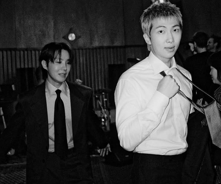 BTS noticed HOPE 23 times⊙⊝⊜🪭 tweet media