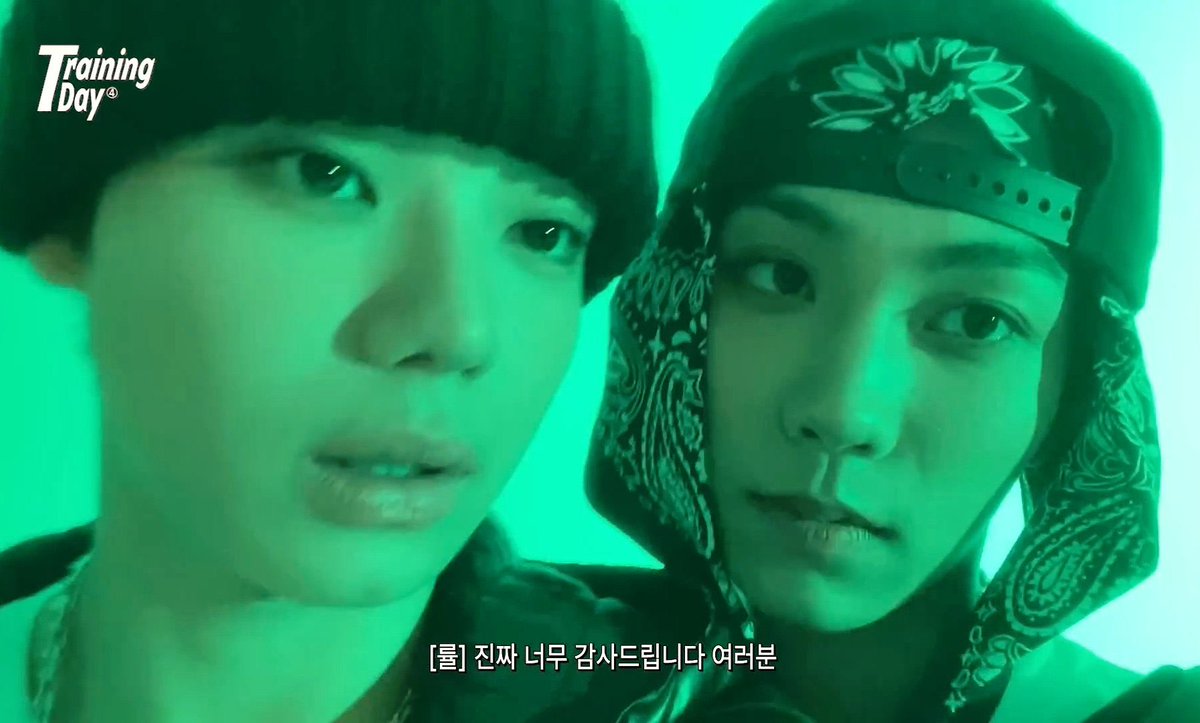 🍍 (CENSOR NAME!) tweet media