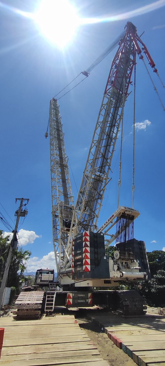 j13hernandez's tweet image. #Terex #CC3800