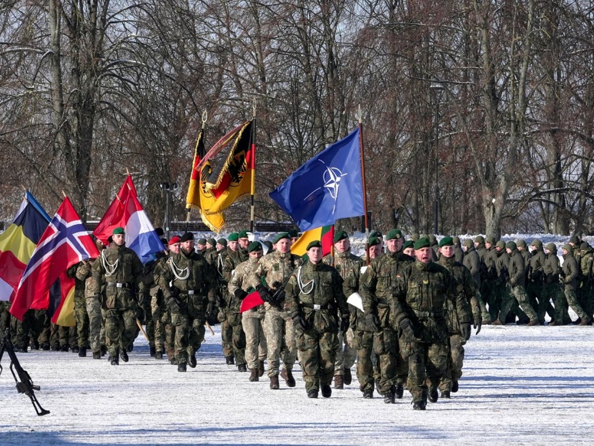 Hoje no Mundo Militar tweet media