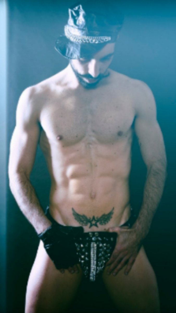 11 Two Five tweet media