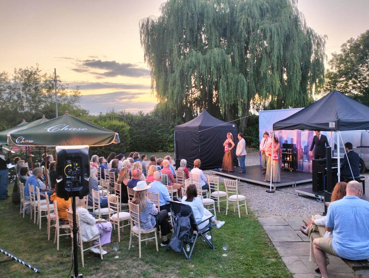 Bronwen at Rogue Opera tweet media