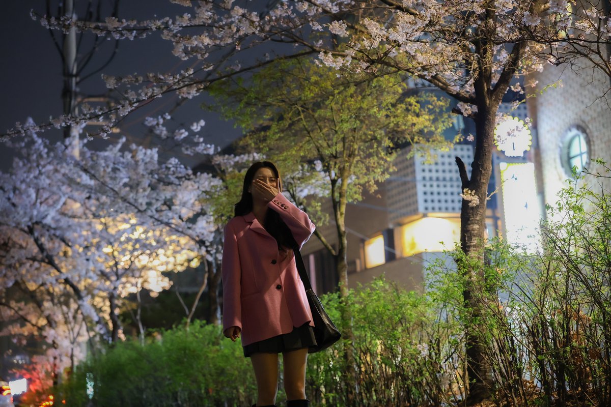 17171771 tweet media