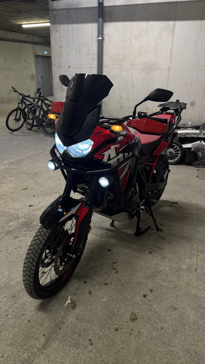 La Xadvance tweet media