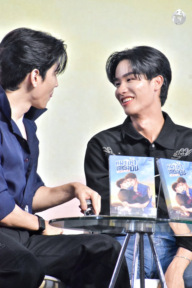 ว-า-ฬ-ห-มี-ข-า-ว (𝚃𝙽-𝙵𝙱-𝙹𝚂) tweet media