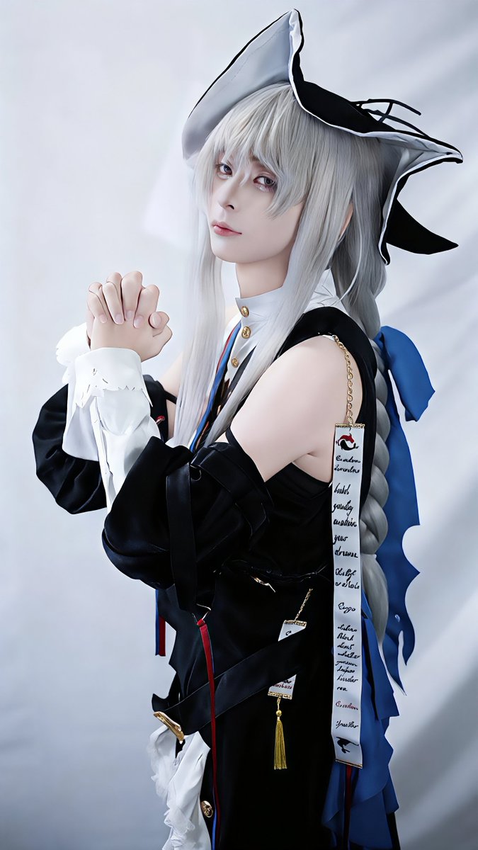 zihao727's tweet photo. 是我们可爱的鲨鲨！#明日方舟 #cos #幽灵鲨 #二次元 https://t.co/3ewlRdB4OW