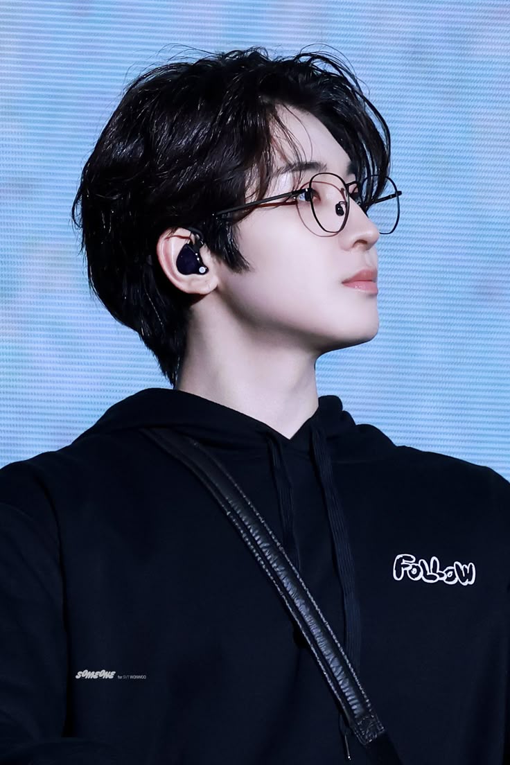 hourly wonwoo tweet media