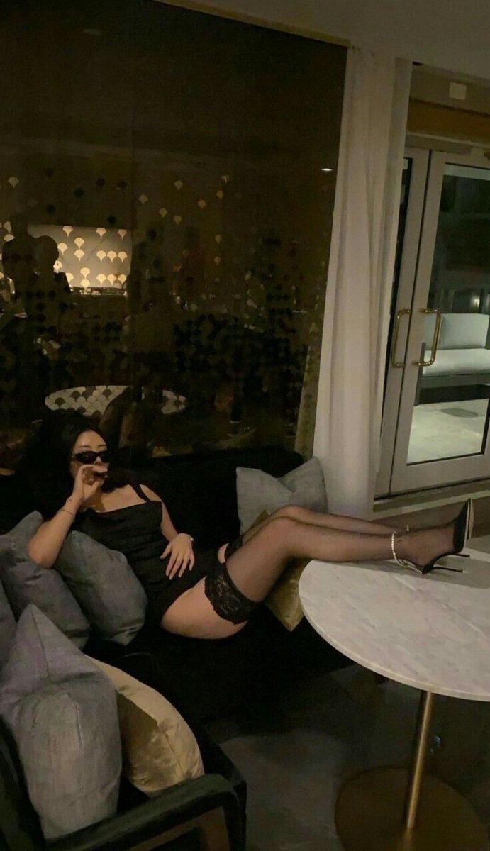 𝑴 𝑨 ☂️ tweet media