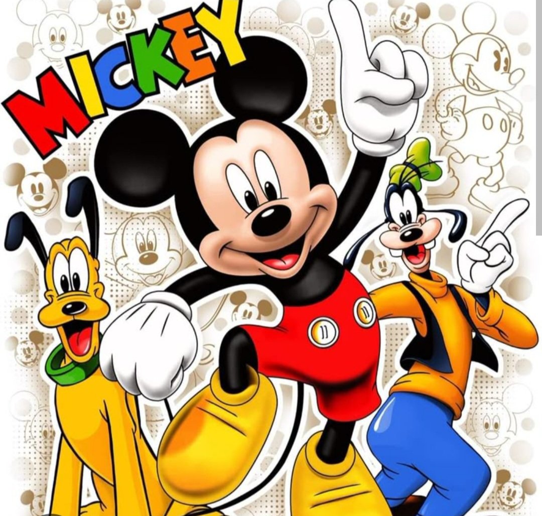 AlfonsGorina's tweet image. Sempre m'ha cridat l'atenció que a #Goofy no li importi que el seu amic #Mickey tingui un gos amb la seva cara...És molt inquietant.