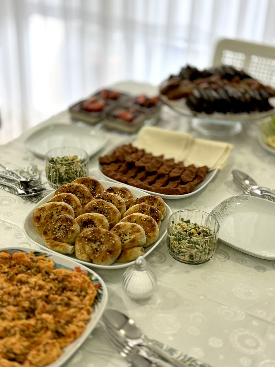 minikkk08's tweet photo. Allah’ım bir kaç saat canımı alma 🫠 bacım döktürmüş de🤤 https://t.co/yhFeqkmfHv