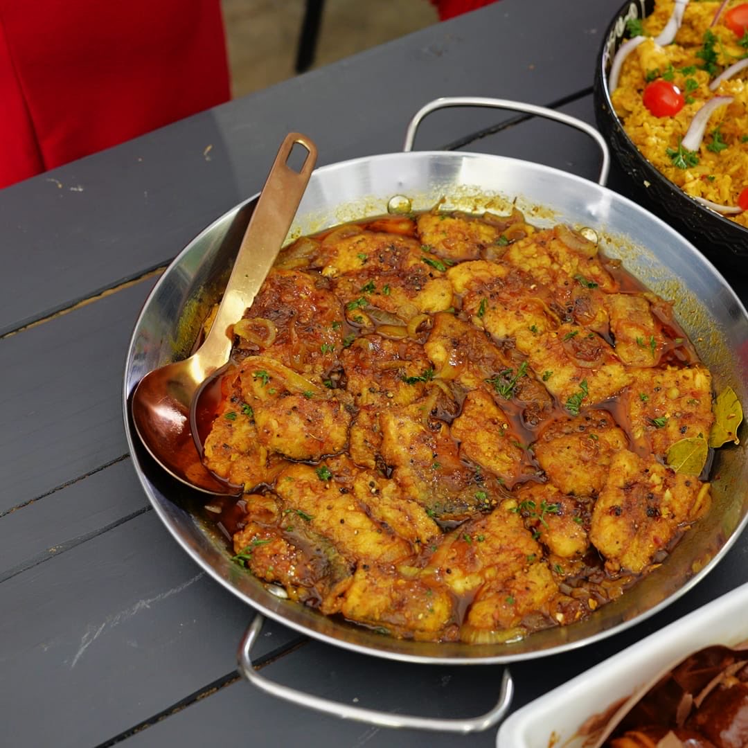 ツ Lord Ori tweet media