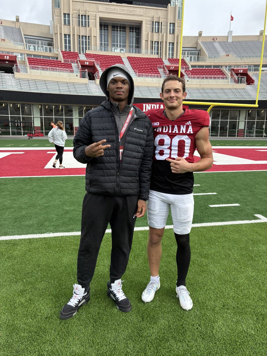 Monshun “Showtime” Sales tweet media