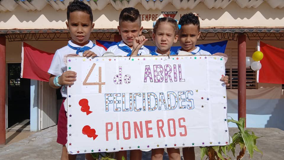 Aristides Plasencia Almeida tweet media