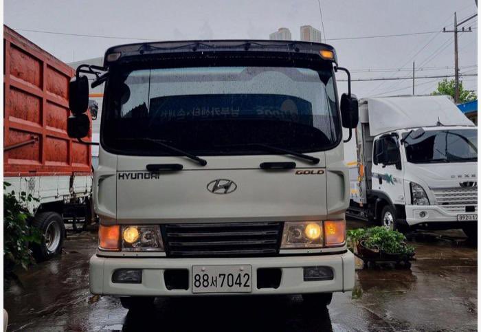 🚘 O W U L A 🧔🏻♂️ tweet media