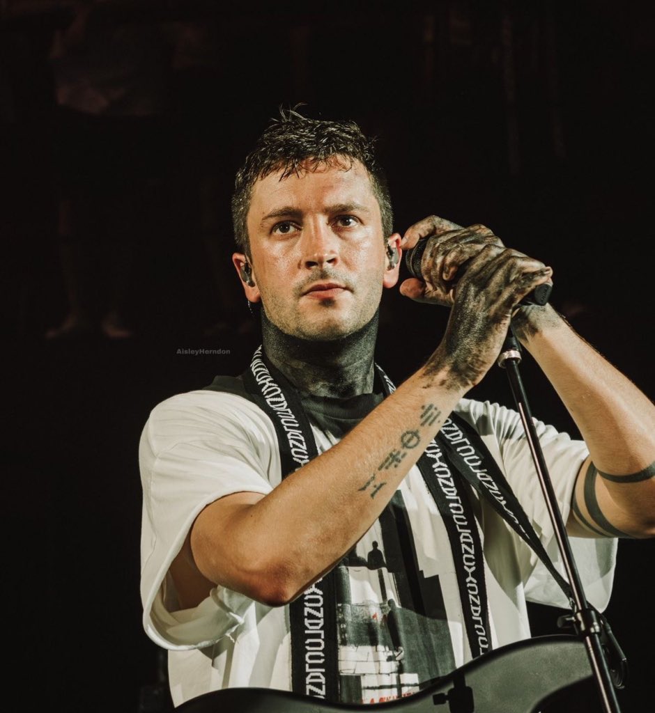 Two tracks out of Olivia Rodrigo’s “you seem pretty sad for a girl so in love” have been produced by Tyler Joseph from Twenty One Pilots.