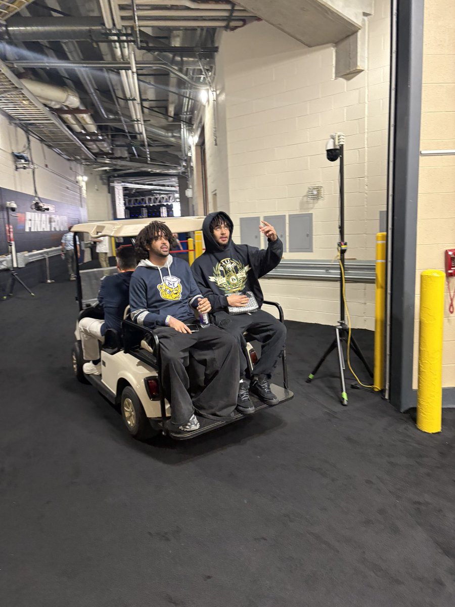 Matt Norlander tweet media