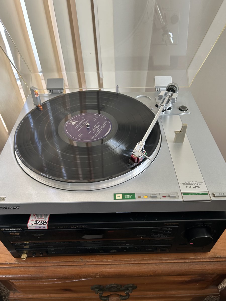 Daniel Thomas MacInnes tweet media