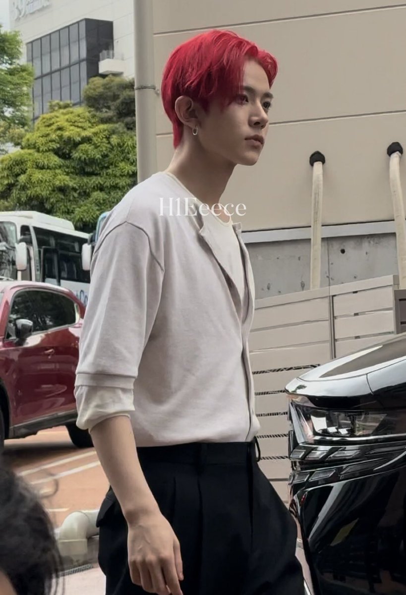 𝖤𝐒‏| tweet media